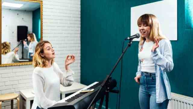 Singing Lessons App